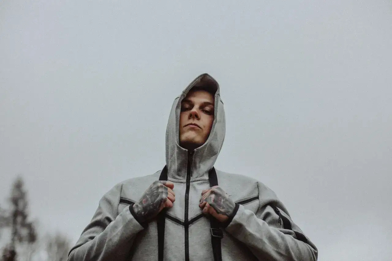 Nowa płyta Szpaka - Poznaj album Stare Numery i dowiedz się co dalej