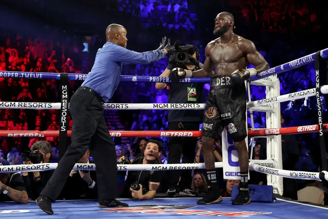 How a Boxing Match Ends - KO, TKO, Decisions & More