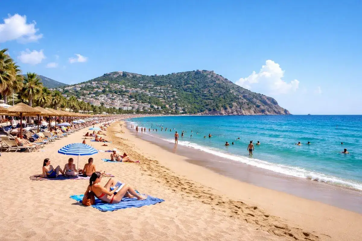 Plaża Kleopatry Alanya - Jak połączyć relaks ze zwiedzaniem?