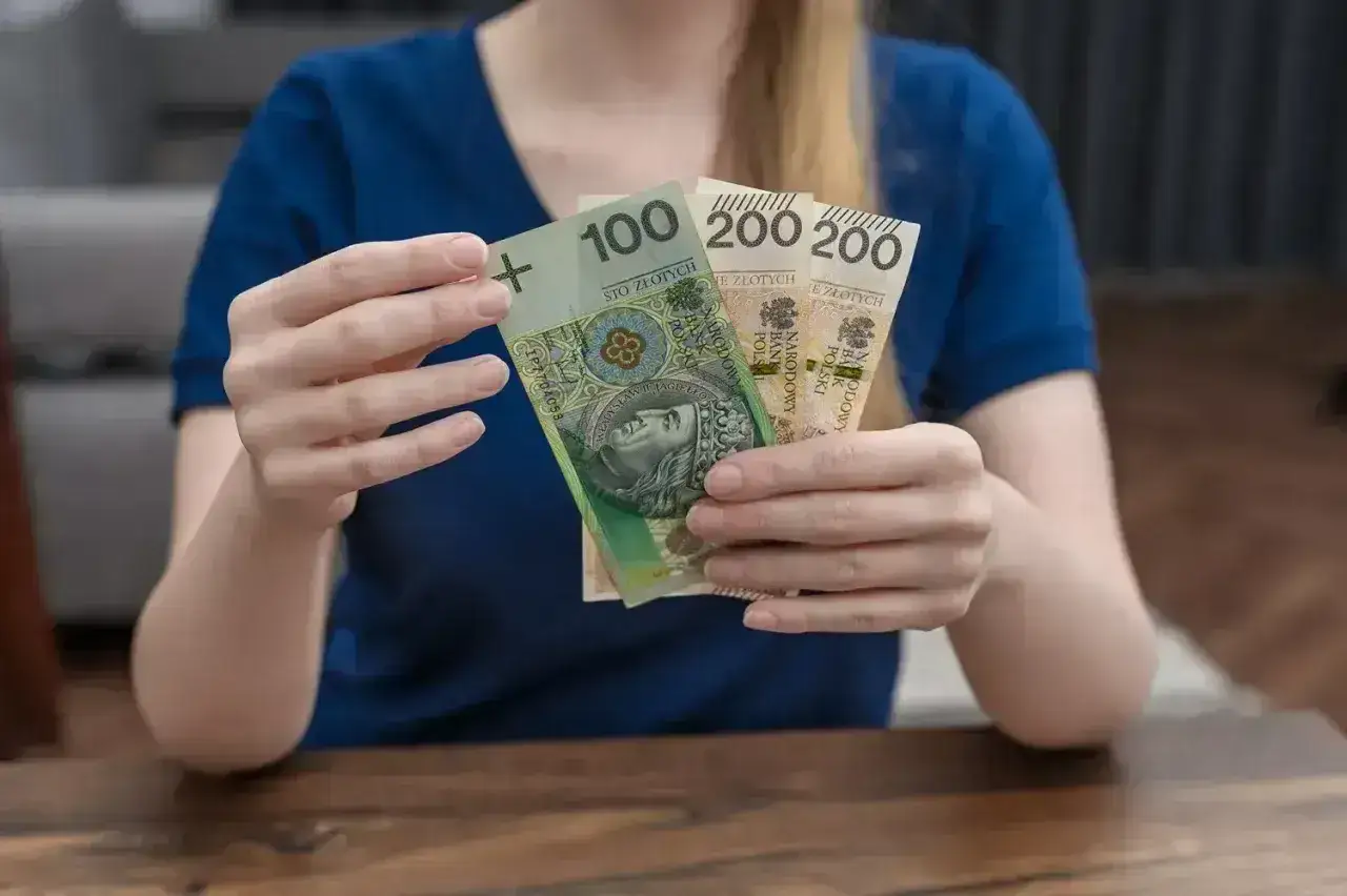 Świadczenie rodzicielskie - komu przysługuje i jak je dostać?