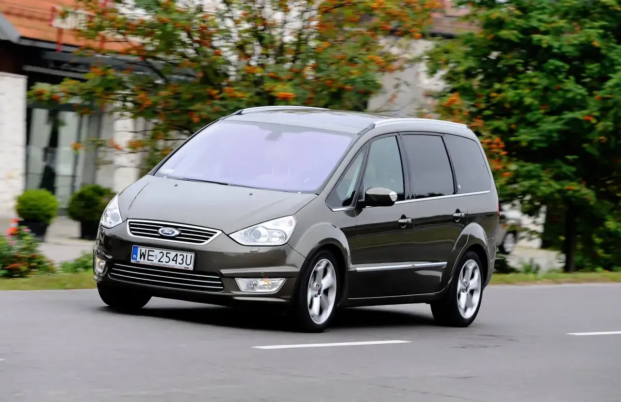 Ford Galaxy Mk2 - Silniki, opinie i usterki. Czy warto go kupić?