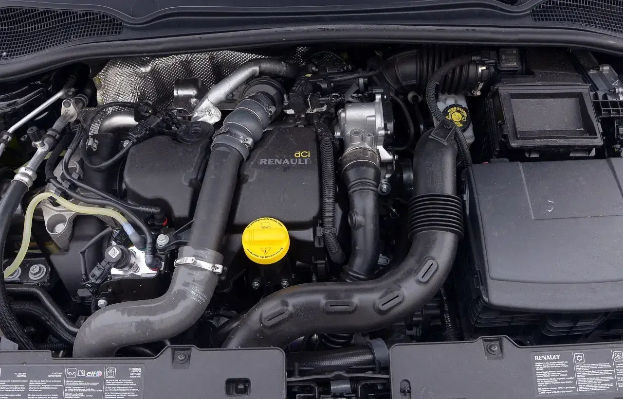 Renault Clio 4: Jaki silnik wybrać? Uniknij kosztownych błędów!