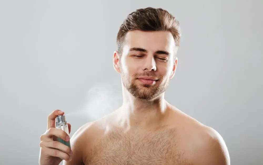 Woda toaletowa czy perfumowana dla mężczyzn – co wybrać, aby nie żałować?