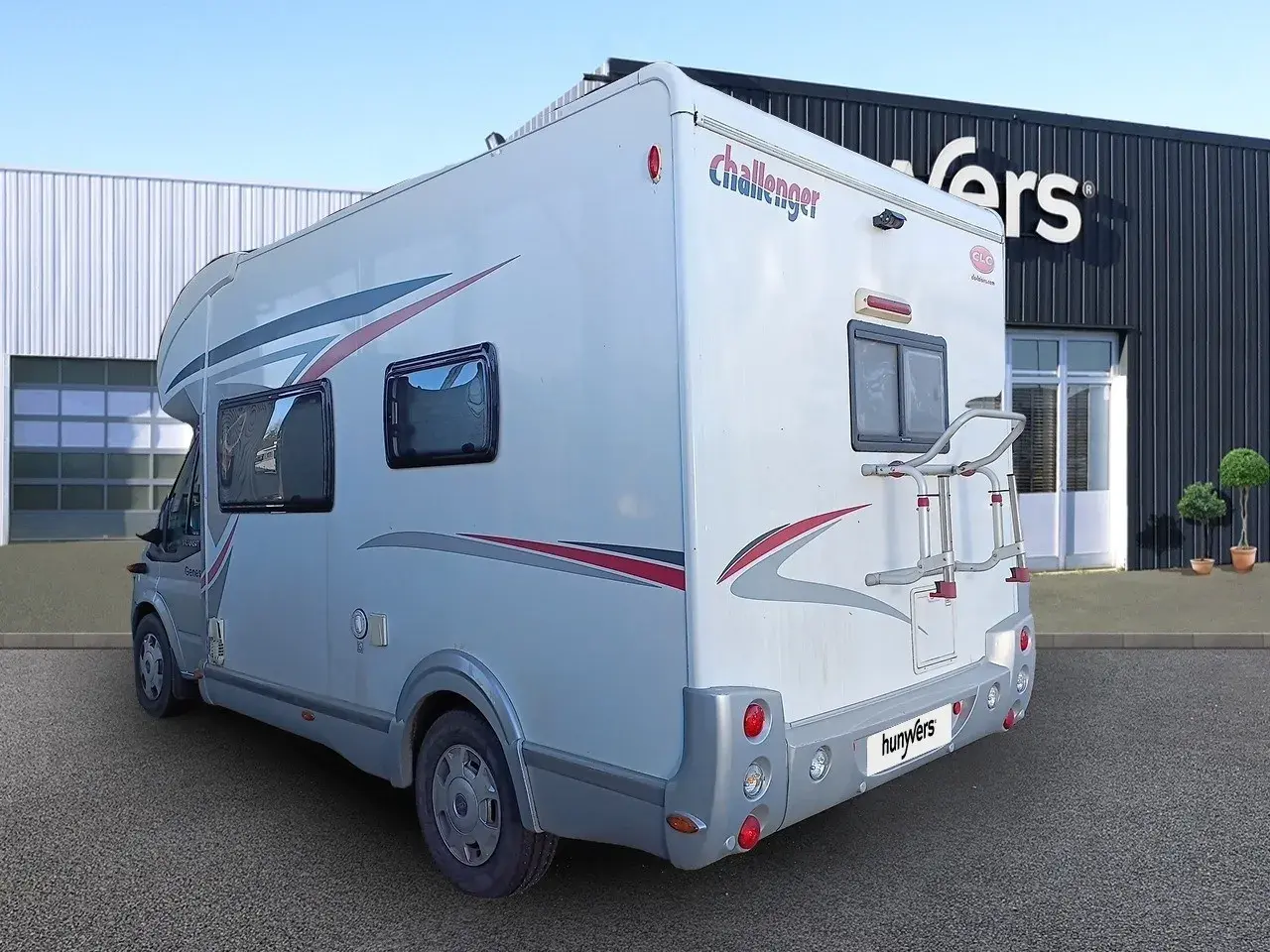 Camping-car Challenger Genesis 30, prêt pour l'aventure.