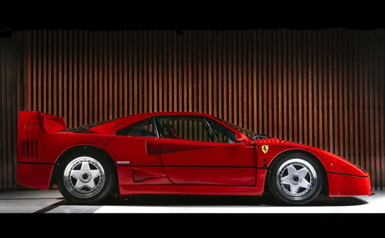 Ferrari F40 ile sztuk wyprodukowano? Zaskakująca historia produkcji
