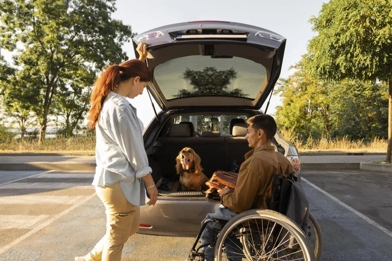 Coppia con cane e auto usata con iva esposta, ideale per chi ha diritto alla legge 104.