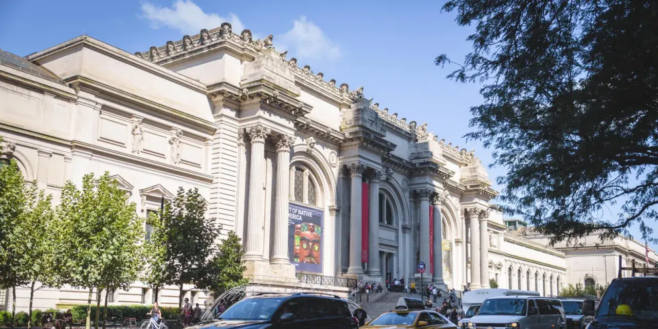 Das Metropolitan Museum of Art in New York, ein Ort, an dem man viele kostenlose Museen entdecken kann.
