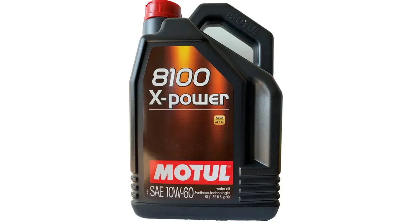 Motul 10W60 - najlepszy olej do silników wysokoprężnych i benzynowych