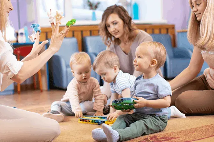 Czy można wyrzucić dziecko ze żłobka? Poznaj ważne zasady i prawa