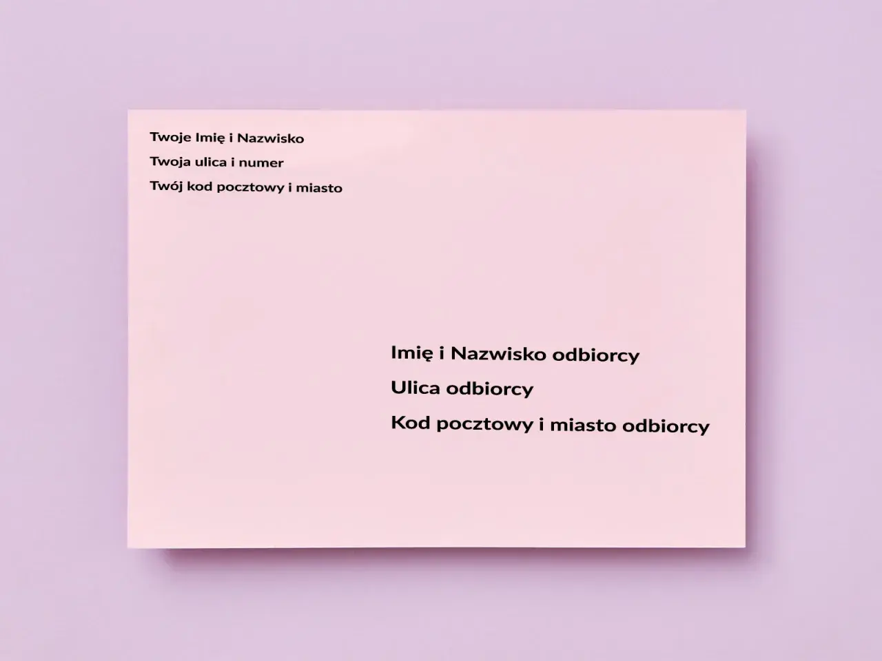 Szablon koperty z polami na dane nadawcy i odbiorcy. Przygotowanie do nadania koperty.