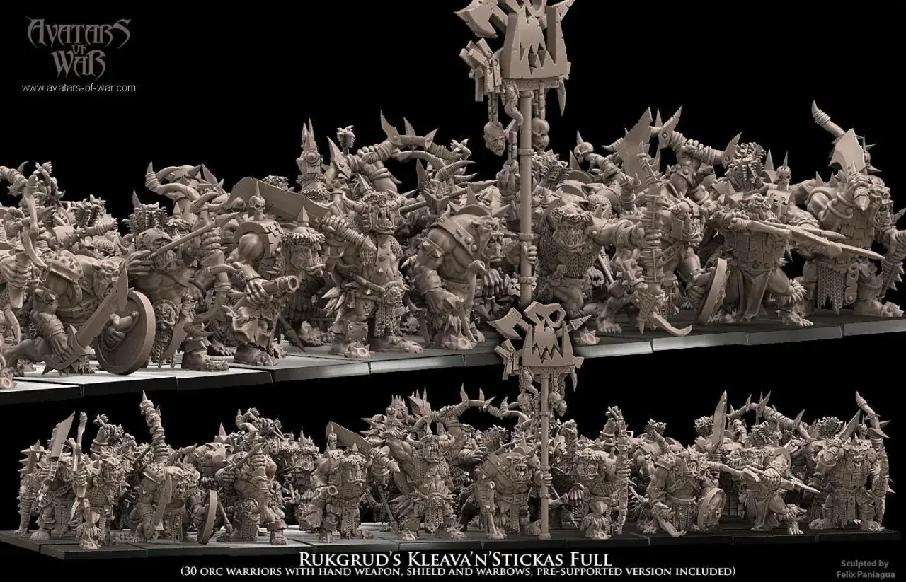 Horda orków z Avatars of War, gotowa do walki. Te figurki to prawdziwi "avatars of war", każdy z własną bronią i tarczą.