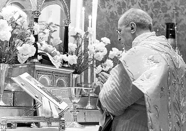 Dlaczego msza święta jest uobecnieniem ofiary krzyżowej? Wyjaśnienie
