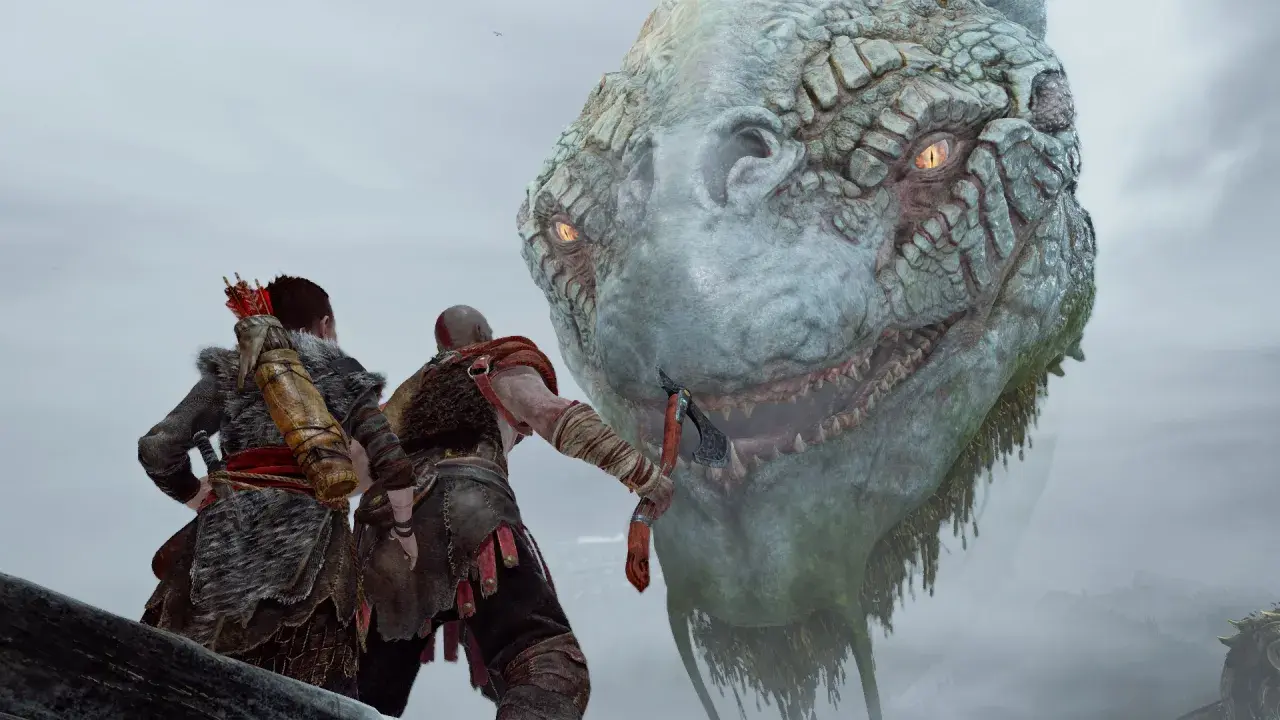 Kratos i Atreus stają naprzeciw ogromnego węża. Czy będzie kolejna część God of War?