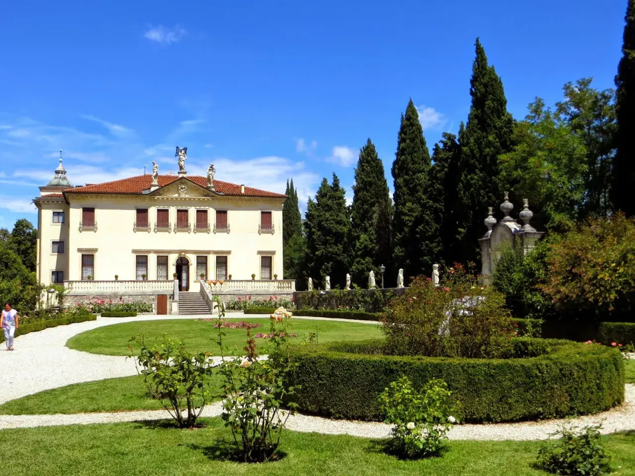 Villa veneta con giardino all'italiana, un luogo incantevole tra le ville da visitare.