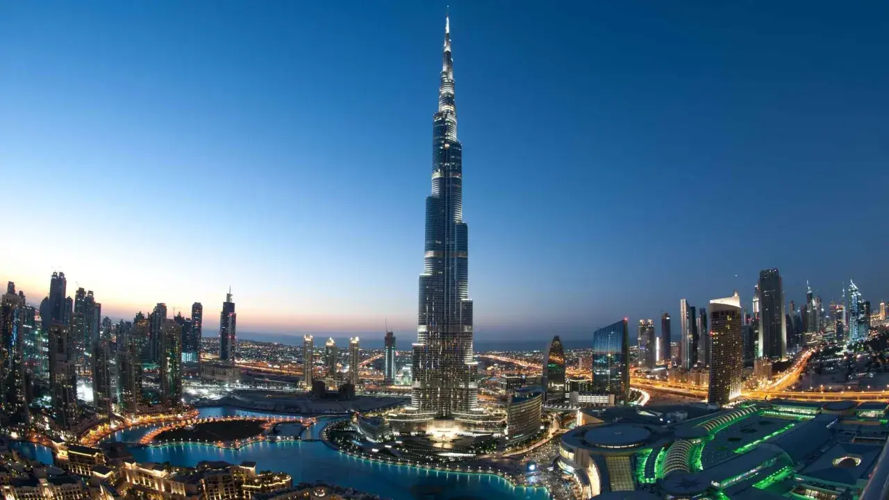 Dubaj: Gdzie leży i co musisz wiedzieć przed podróżą?