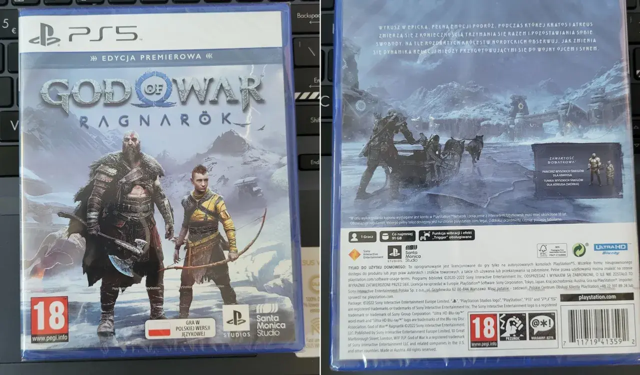 Okładka gry God of War Ragnarök na PS5 z polskim dubbingiem. Kratos i Atreus gotowi na przygodę.