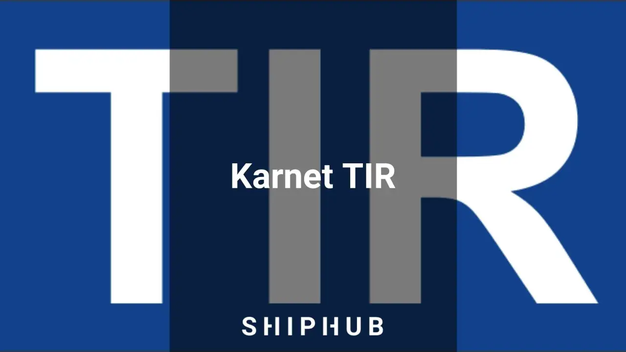 Duże białe litery TIR na granatowym tle. Poniżej napis "Karnet TIR SHIPHUB".