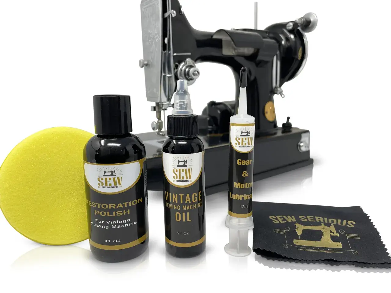 Kit per la cura di macchine da cucire antiche: lucido, olio e lubrificante. Valutazione e restauro per la tua macchina da cucire vintage.