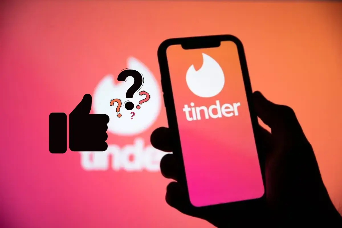 Kciuk w górę i znaki zapytania nad logo Tindera. Zastanawiasz się, tinder ile lajków dziennie?