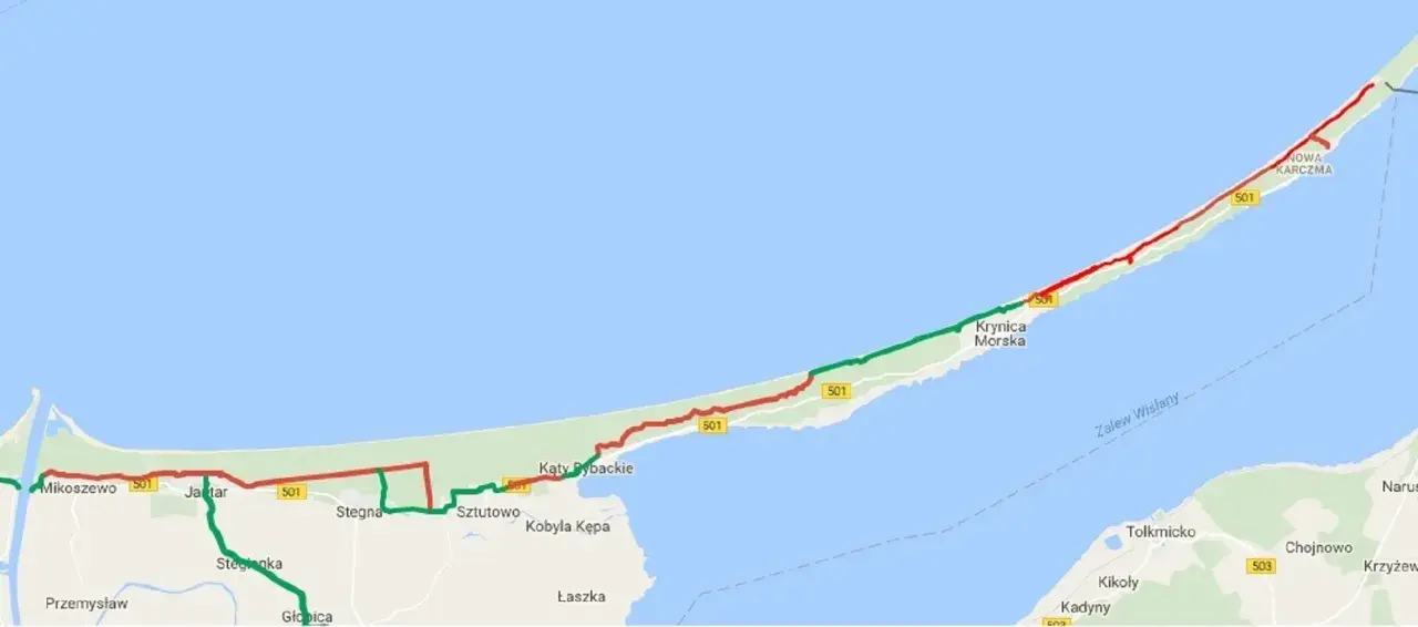 Mapa z zaznaczoną trasą rowerową R10, w tym fragmentem wiodącym przez Krynicę Morską.