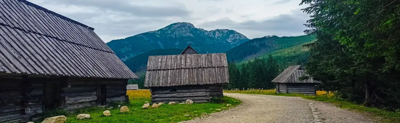 Jak znaleźć wejście do Doliny Chochołowskiej: lokalizacja i podstawowe info