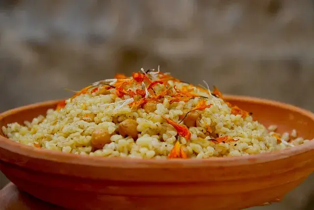 Kasza bulgur dla psa: Tak czy nie? Bezpieczeństwo, korzyści, ryzyko