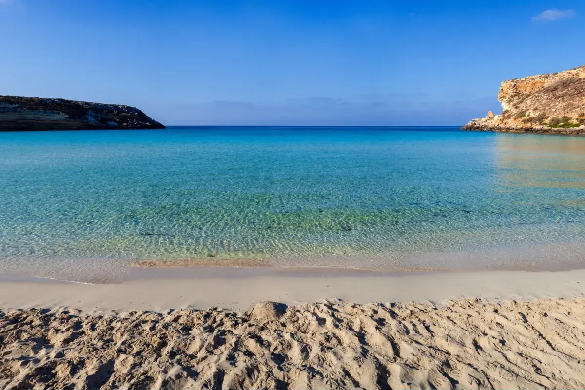 Vacanza plastic free? Le spiagge italiane che proteggono il mare