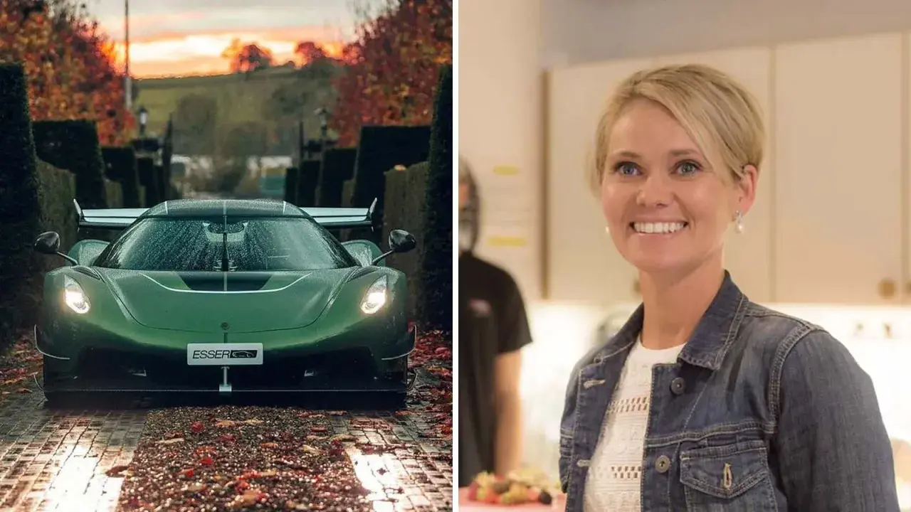 Halldora von Koenigsegg ler glatt bredvid en grön Koenigsegg-bil i höstlandskap.