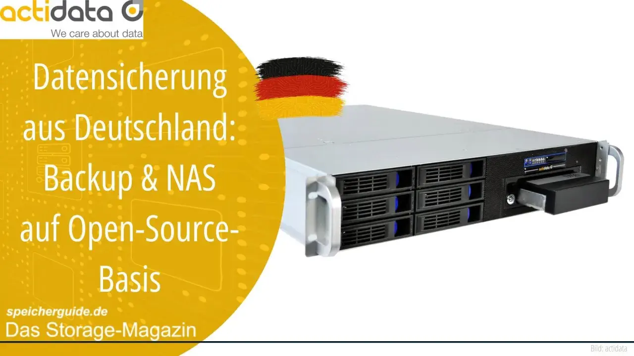 Rack-NAS-System mit vielen Einschüben, das auf einer Open-Source-Basis für Datensicherung aus Deutschland steht.