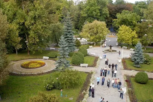 Mapa sanatoria w Busku-Zdroju – znajdź najlepsze miejsca na leczenie