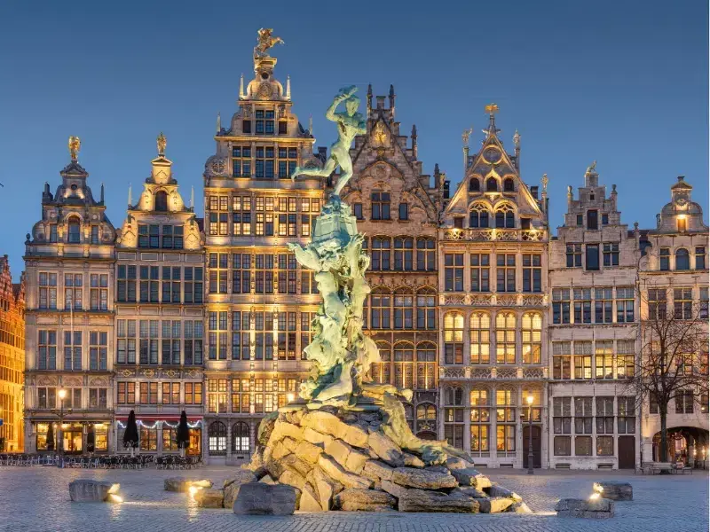 Gdzie leży Antwerpia? Odkryj jej kluczową lokalizację w Belgii