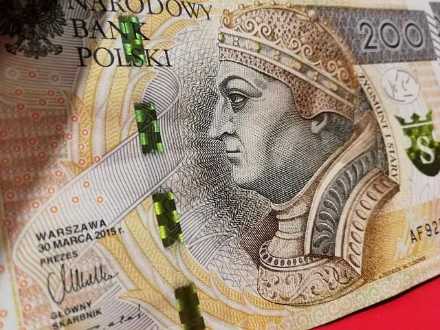 Ile kosztuje adwokat w sprawie o narkotyki? Sprawdź ukryte wydatki