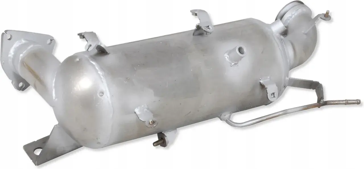 Filtr DPF do Opla Insignia, metalowy, cylindryczny, z mocowaniami i rurkami.