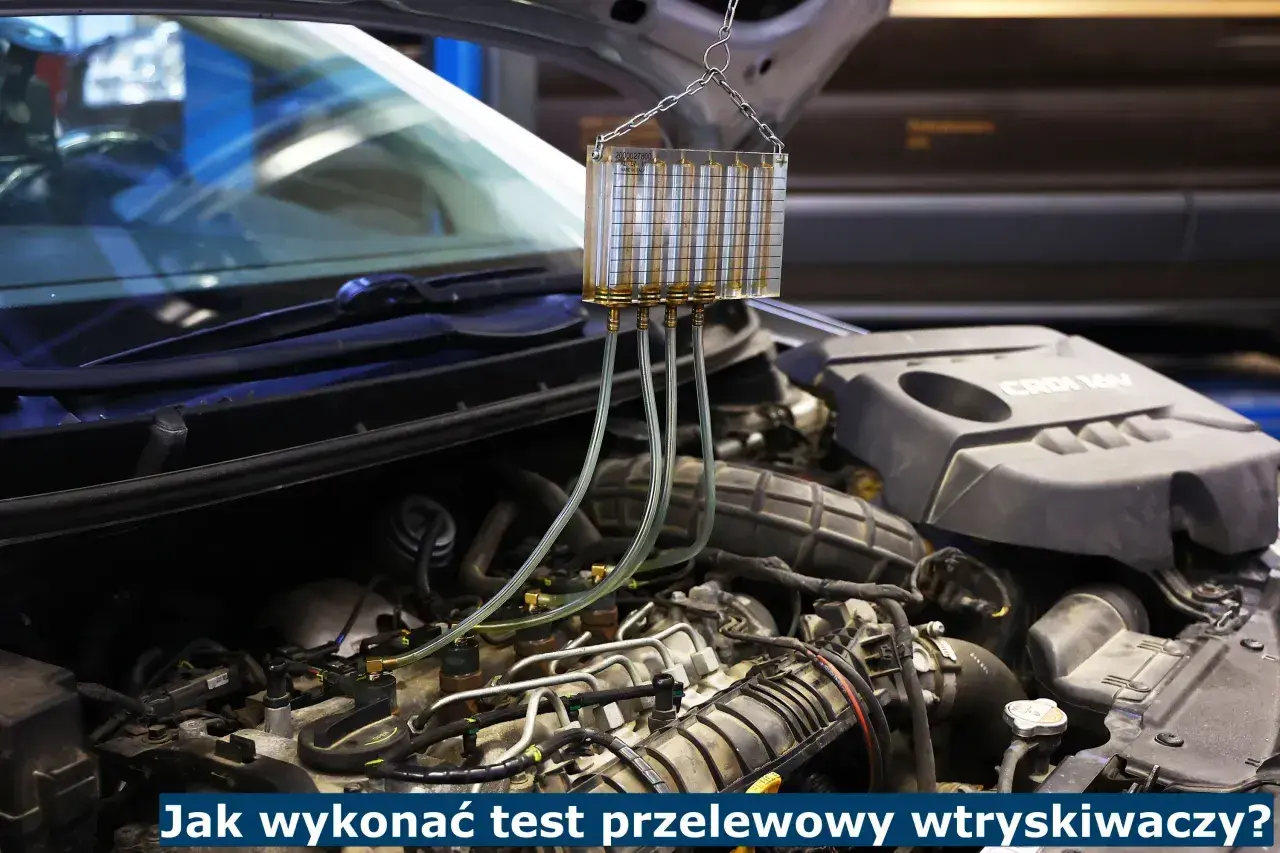 Urządzenie do testu przelewowego wtryskiwaczy diesla podłączone do silnika samochodu.