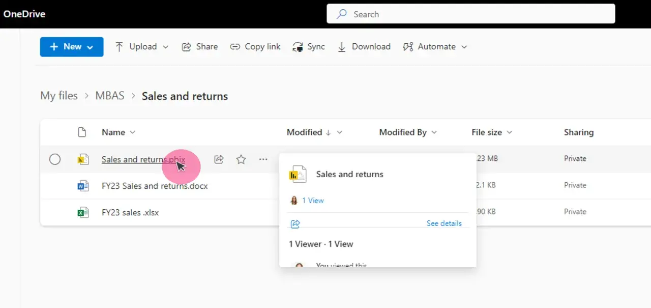 Il cursore del mouse evidenzia il file "Sales and returns.phix" nella cartella "Sales and returns" di OneDrive, mostrando un'anteprima con 1 visualizzazione.