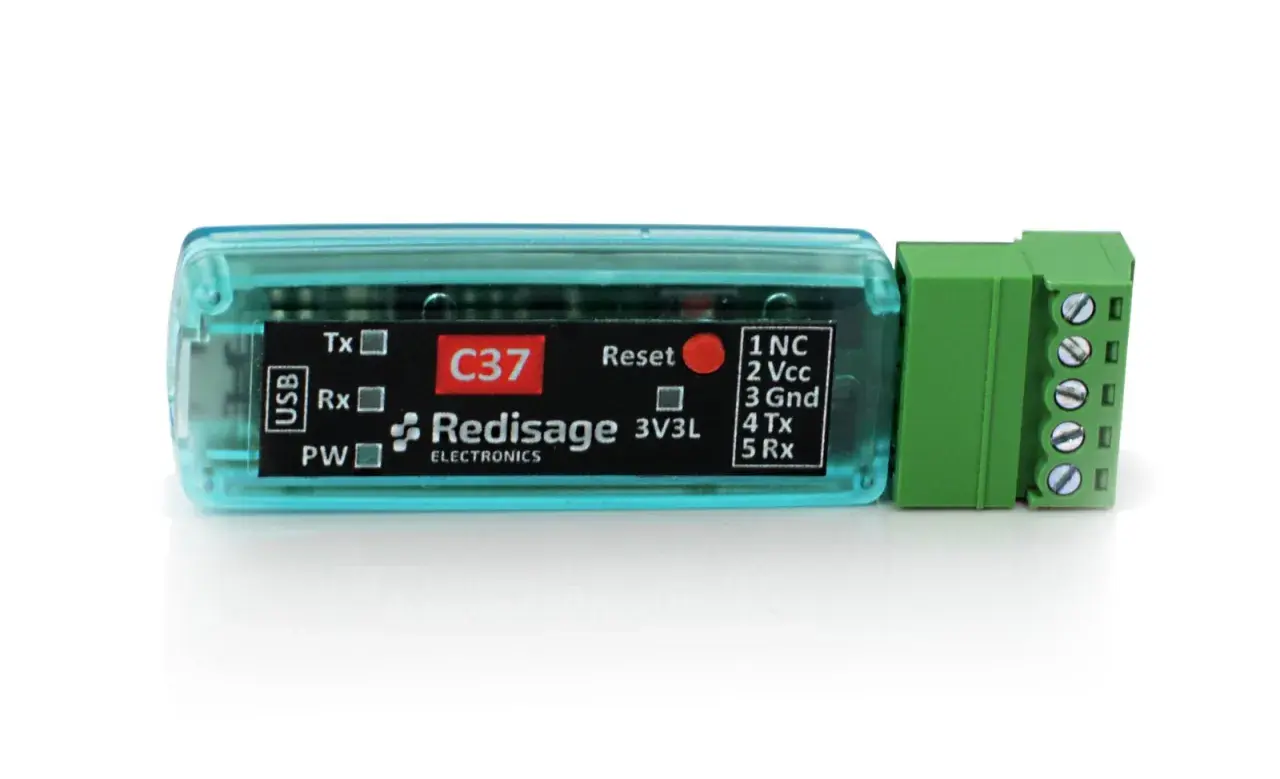 Moduł C37 Redisage z interfejsem USB i złączem śrubowym. Widoczne oznaczenia Tx, Rx, PW, Reset oraz piny UART.