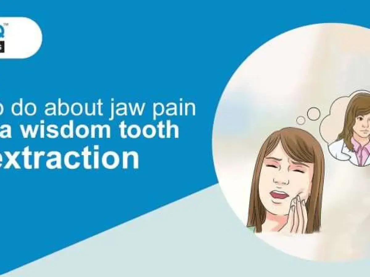 Mujer con dolor mandibular tras extracción de muela, pensando en su dentista.