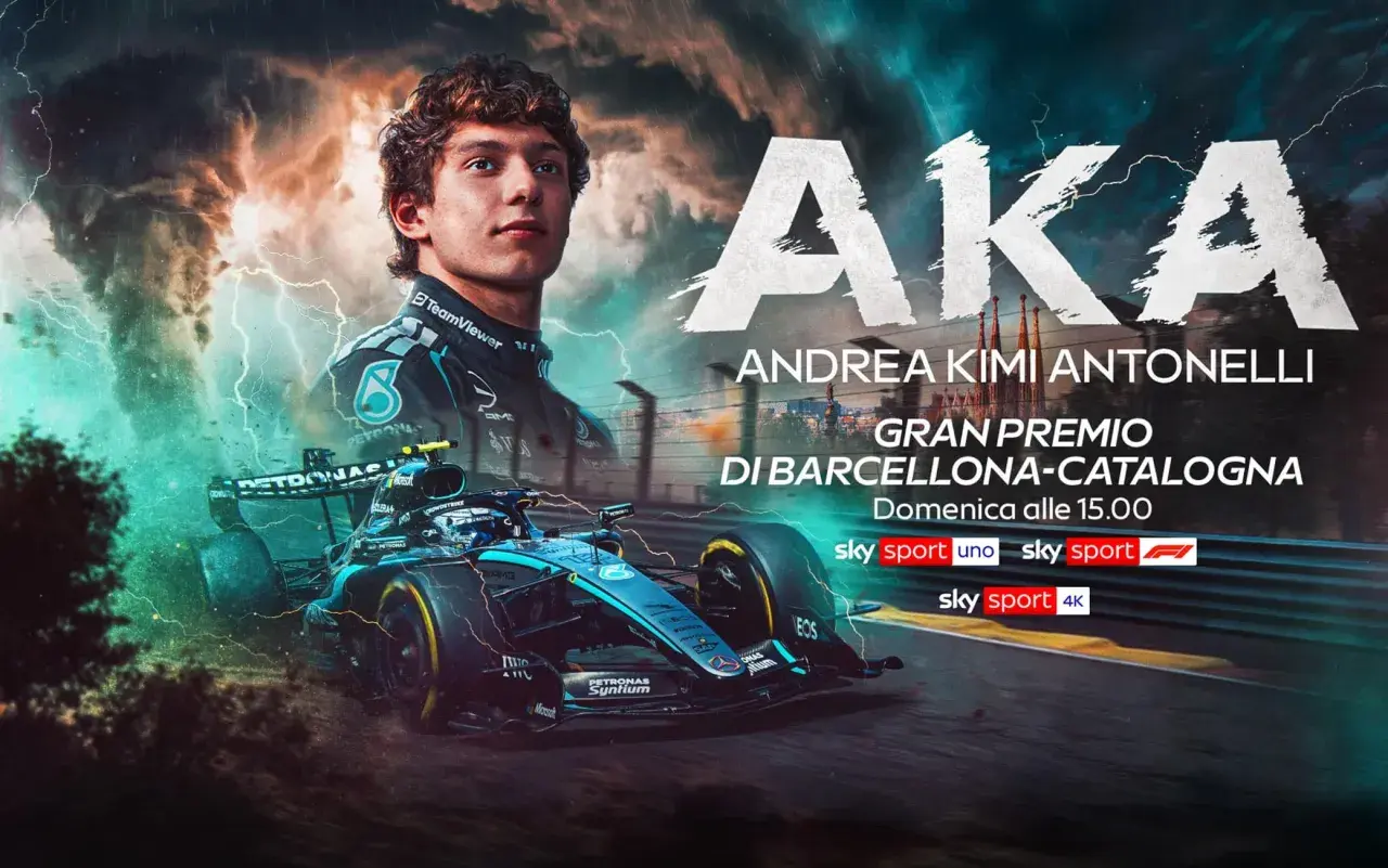 Andrea Kimi Antonelli pronto per le f1 qualifiche oggi a Barcellona. La sua monoposto Mercedes sfreccia sotto un cielo tempestoso.