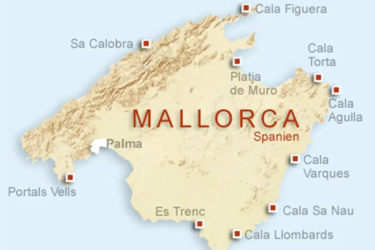 Karte von Mallorca mit markierten Orten im Osten wie Cala Figuera, Cala Torta und Cala Agulla.