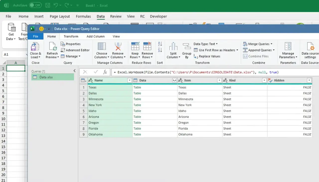 Editor Power Query di Excel mostra come unire più file Excel in uno, con dati di stati e fogli.