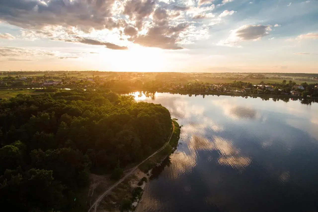 Jezioro Zemborzyckie w Lublinie: piękne miejsce z problemami ekologicznymi
