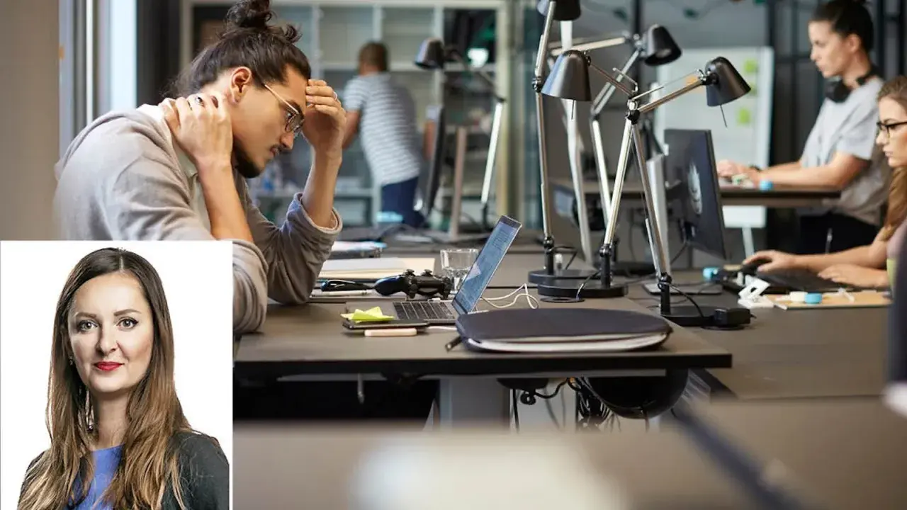 Man med huvudvärk vid skrivbordet, illustration av en kvinna. Hur uppnår man jobb utan stress?