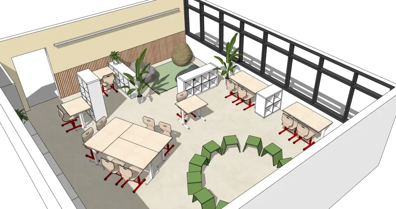 Ein helles Klassenzimmer im Churer Modell mit flexiblen Sitzgelegenheiten, Tischen und Regalen.