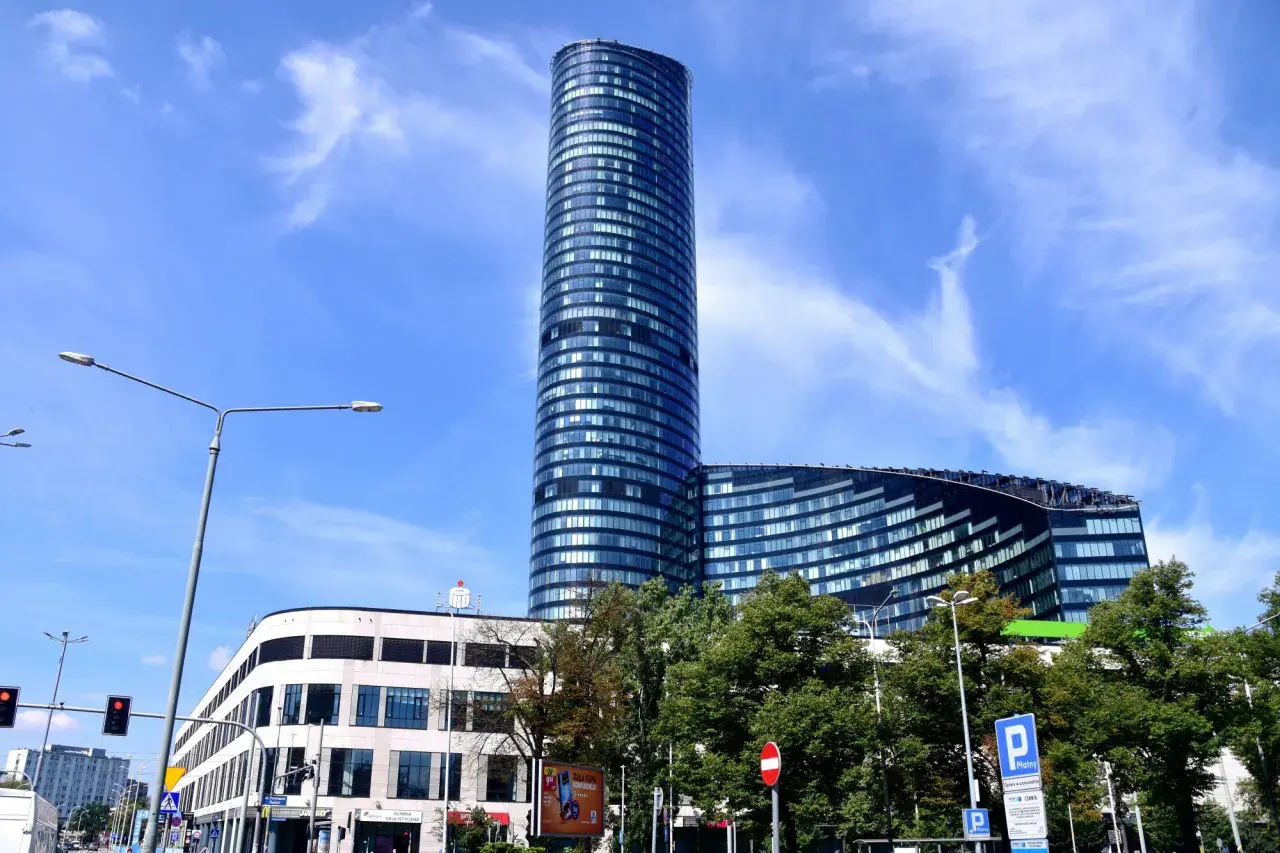 Sky Tower: Ile pięter ma najwyższy budynek Wrocławia?