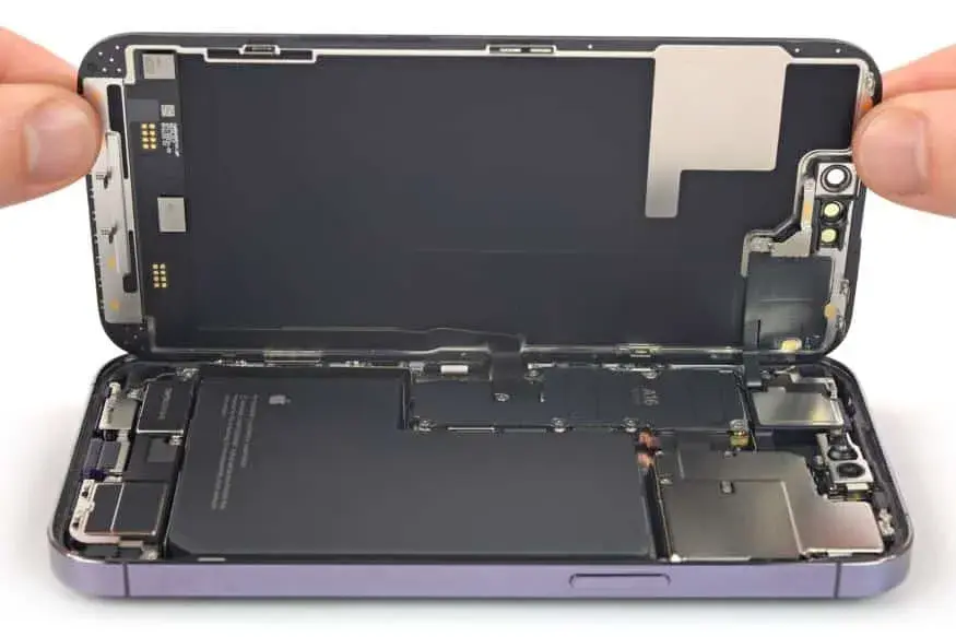 iPhone 12 mini: Bateria do wymiany? Koszt, opcje i porady eksperta