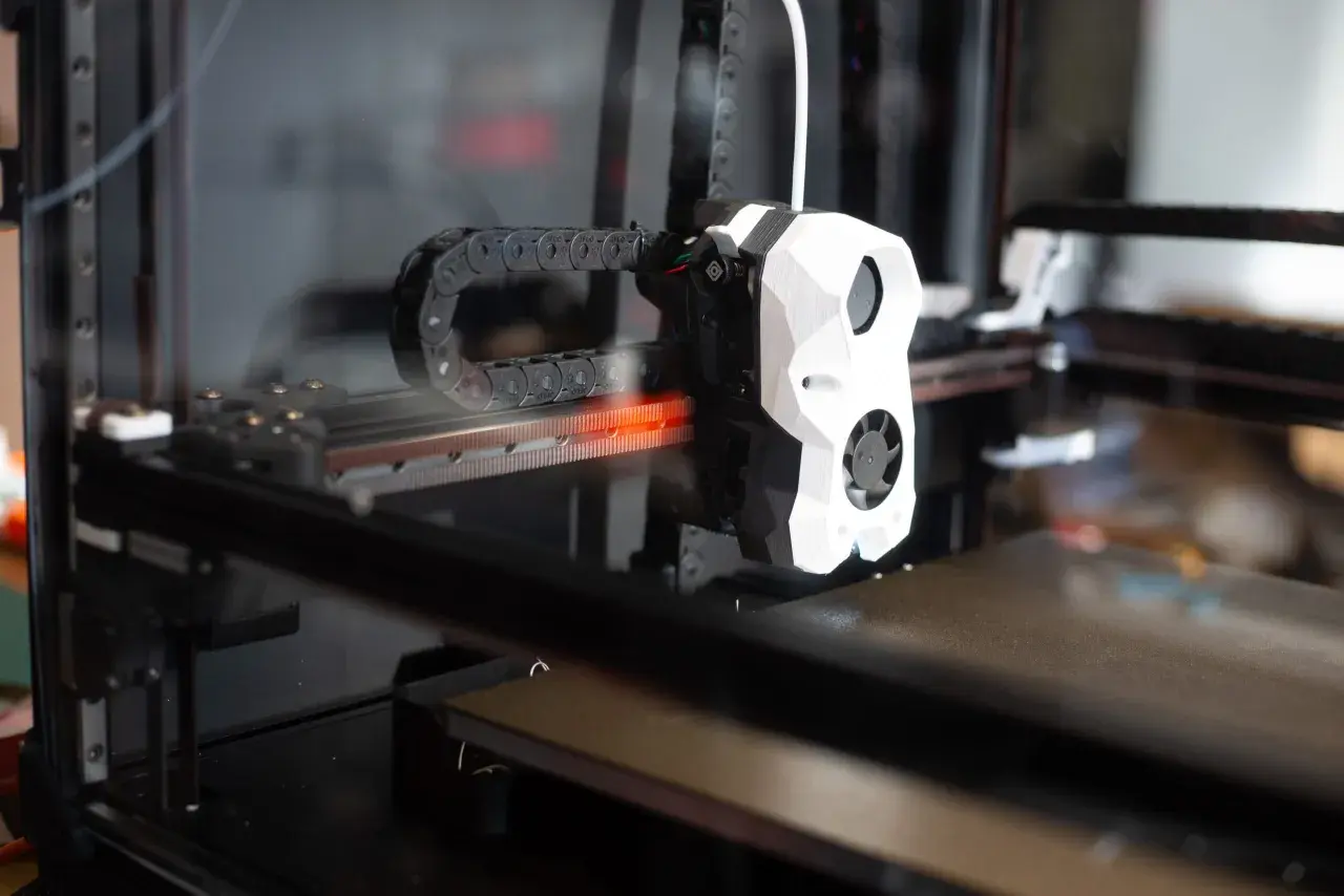 Ile kosztuje drukarka 3D? Nie przepłacaj! Wybierz mądrze w 2026