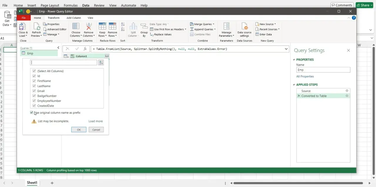 Editor Power Query per trasformare dati da JSON a Excel, selezionando colonne e opzioni di prefisso.