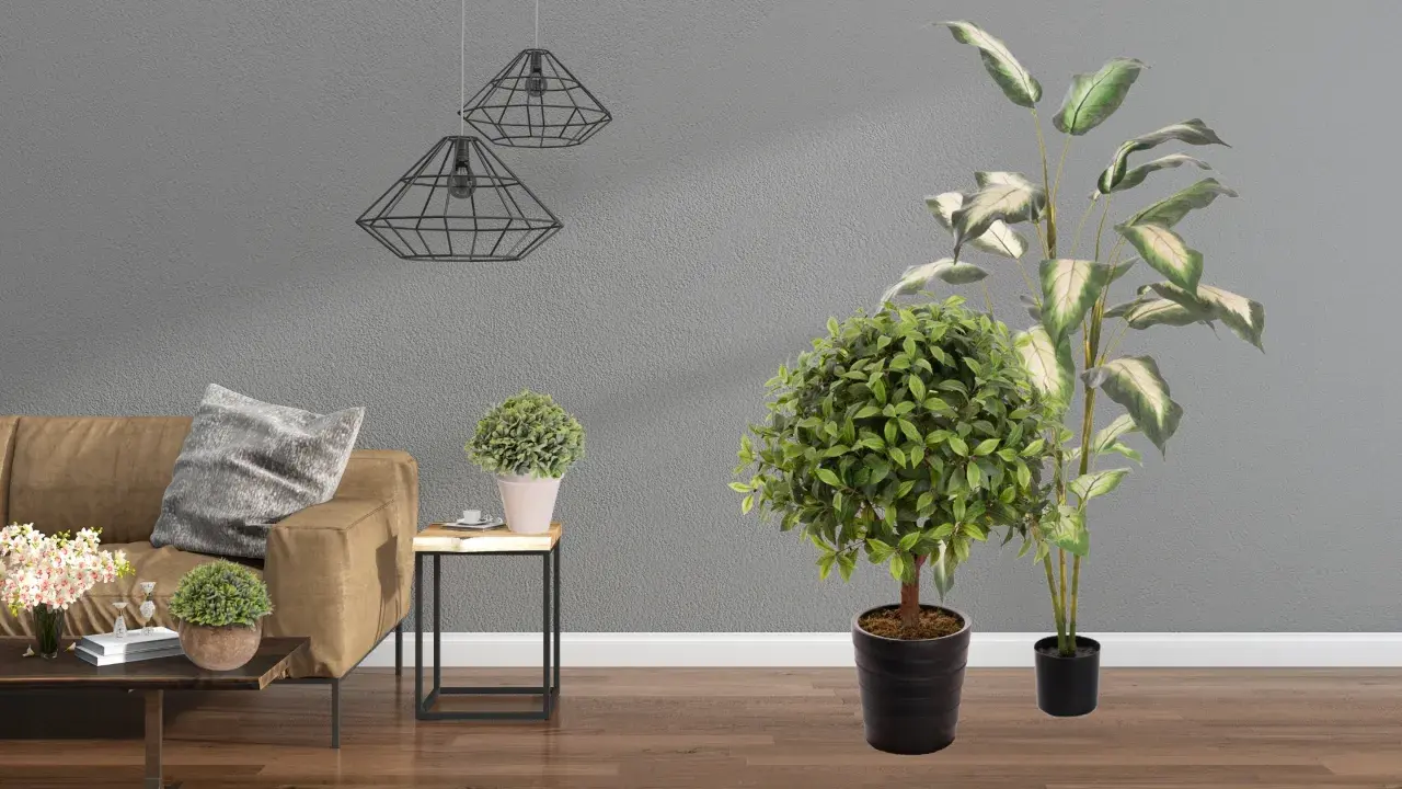 Eleganckie sztuczne kwiaty doniczkowe dodają życia nowoczesnemu salonowi z brązową kanapą i geometrycznymi lampami.