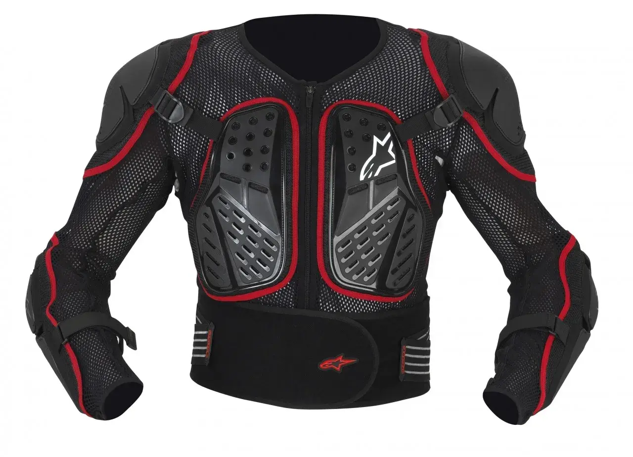 Czarna kurtka ochronna Alpinestars Bionic Plus z czerwonymi akcentami, siatkowymi rękawami i ochraniaczami.