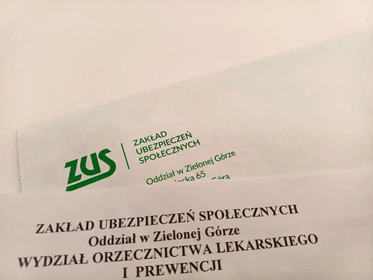 Dokument ZUS z Zielonej Góry, Wydział Orzecznictwa Lekarskiego. Dotyczy oceny stopnie niepełnosprawności.